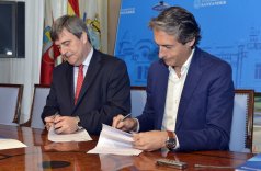 El Presidente del CSD, Miguel Cardenal, y el Presidente de la FEMP, Iñigo de la Serna, suscriben el acuerdo